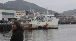 Los dos pesqueros rusos de capital gallego esquivan las sanciones por la guerra