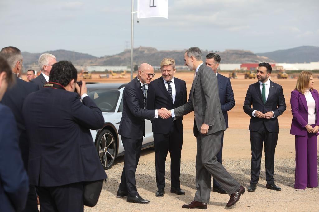 Felipe VI, Pedro Sánchez y Ximo Puig presiden el acto de iniciación de las obras de la gigafactoría de Sagunt