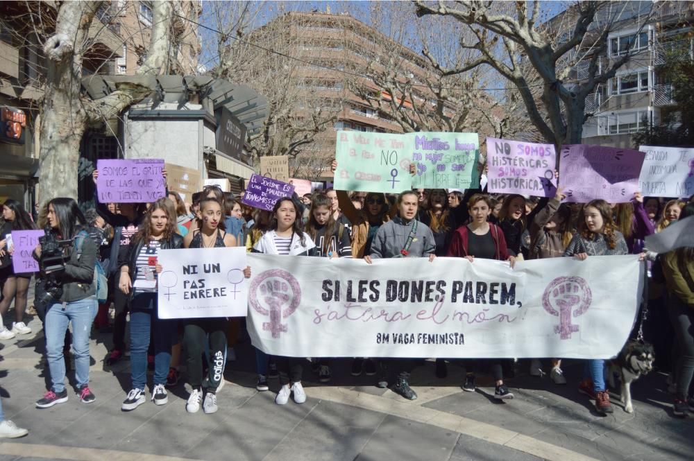 Passacarrers del 8-M a Manresa