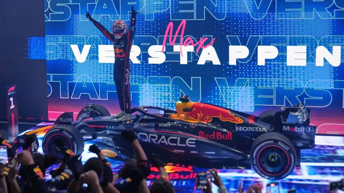 Verstappen pone el Mundial patas arriba y Sainz vuelve al podio