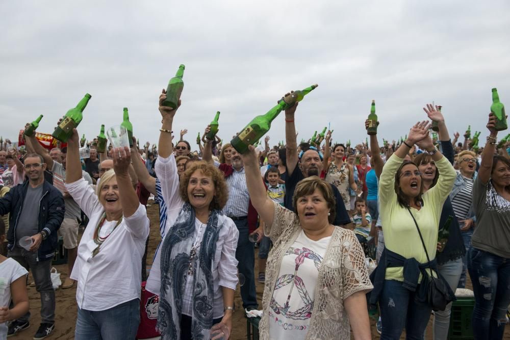 Al récord de escanciado en Gijón le faltaron 202 culetes