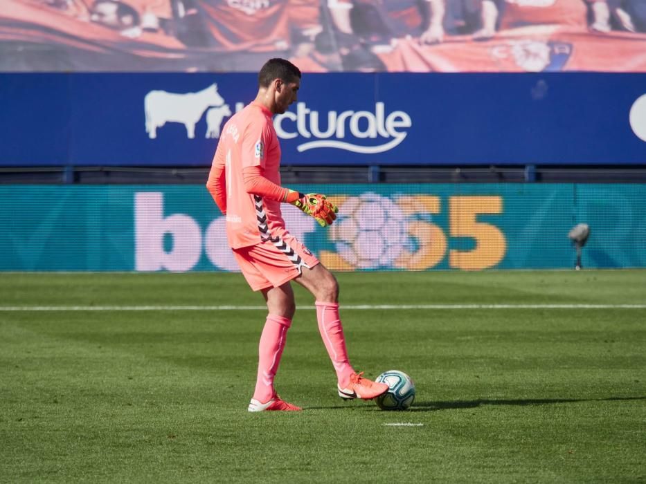 Las mejores imágenes del Osasuna - Celta. // Eduardo Sanz Nieto (LOF) | Villar López (EFE)