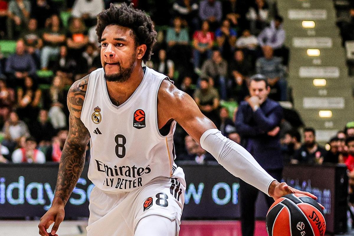 Okeke tuvo una actuación discreta, con cero puntos en 15 minutos de juego