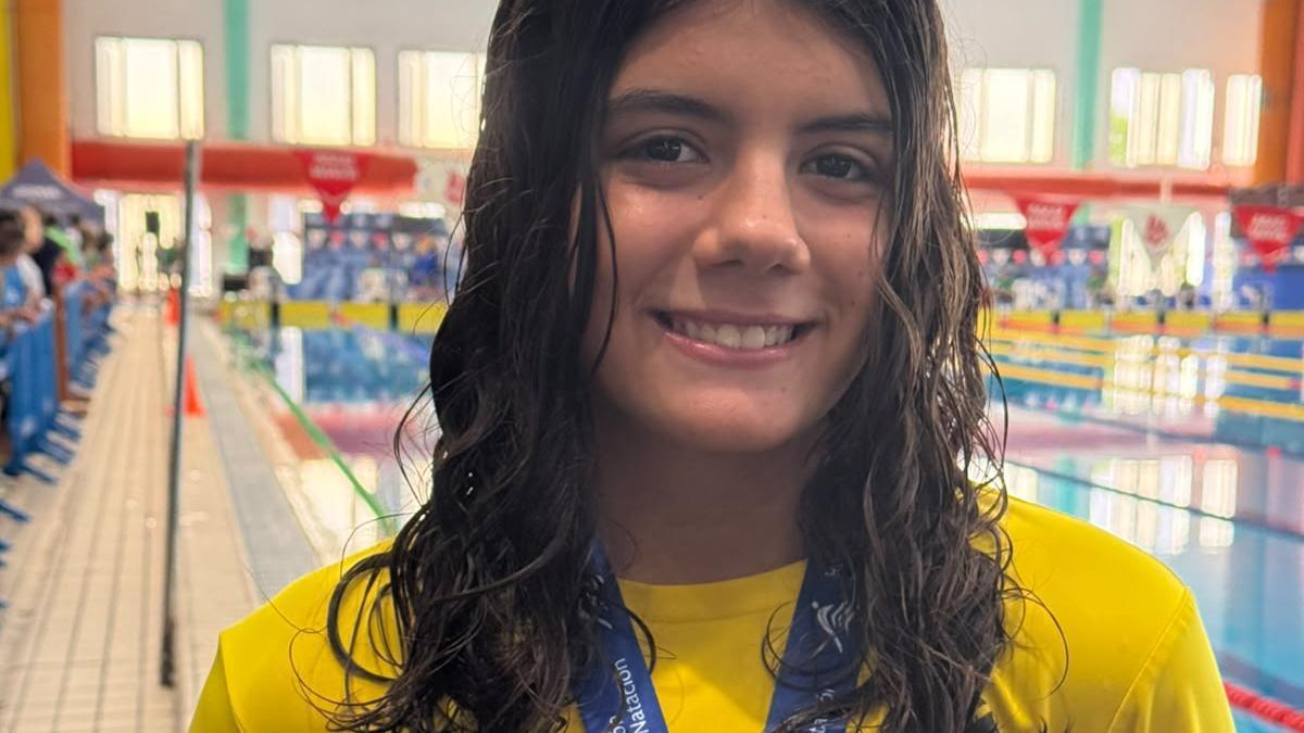 Renée Álvarez, feliz tras ganar el oro.