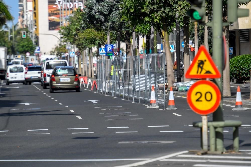 Obras de la MetroGuagua en la calle Venegas