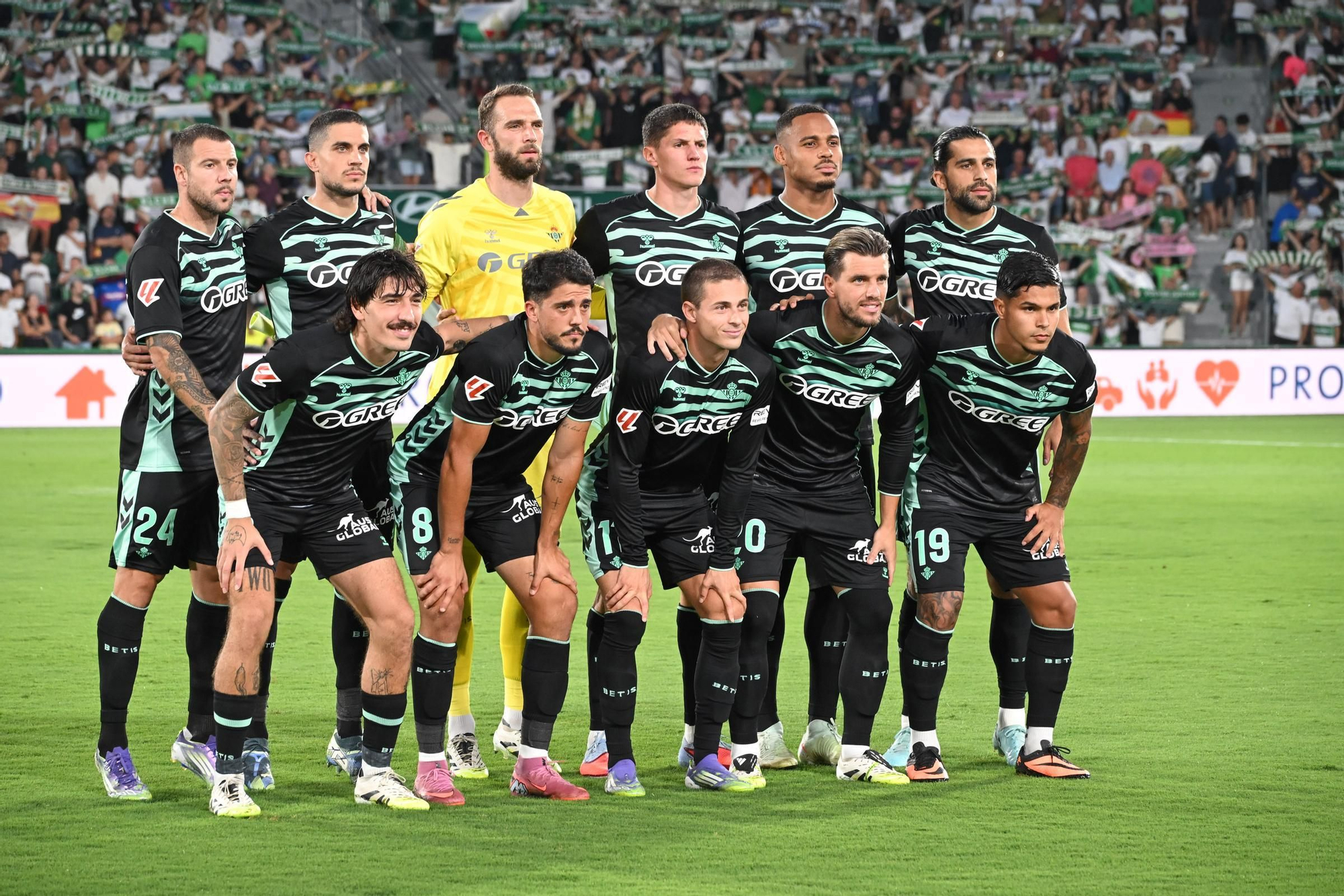 El Elche vuelve a Primera División con un empate frente al Betis (1-1)