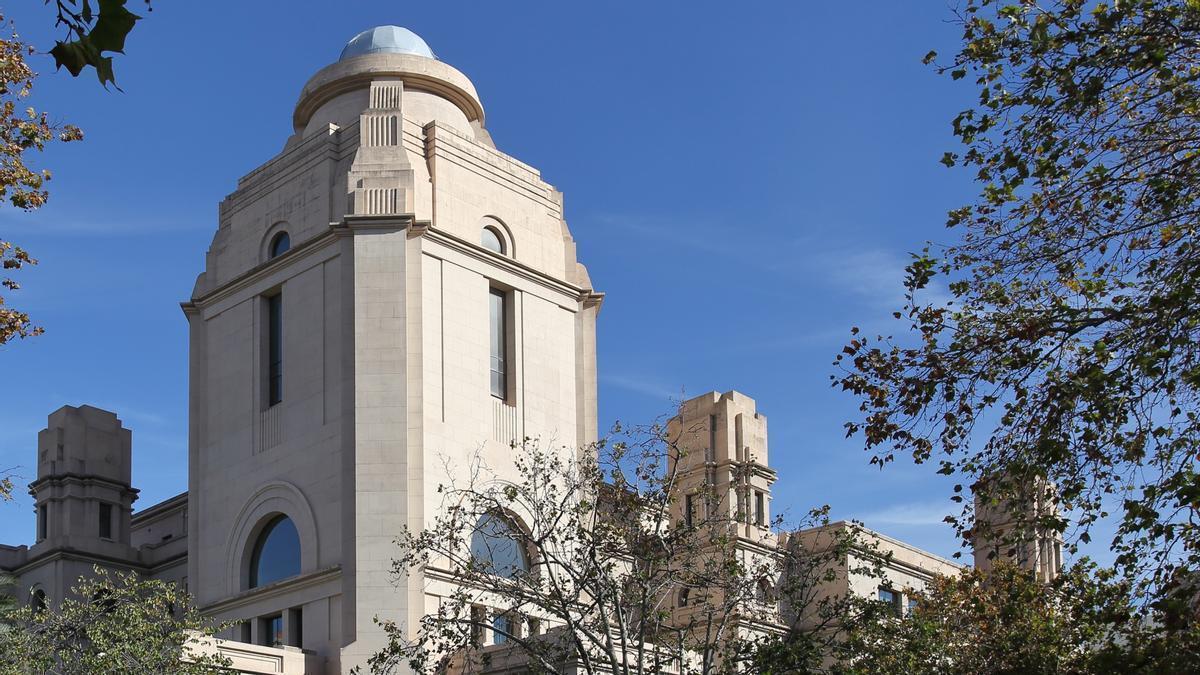 La Universitat de València retrasmitirá en directo el eclipse solar del 12 de agosto