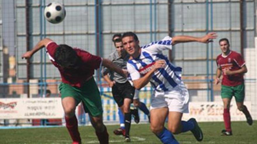 Opción de Cerro y Badajoz para tomar ventajaen la zona alta