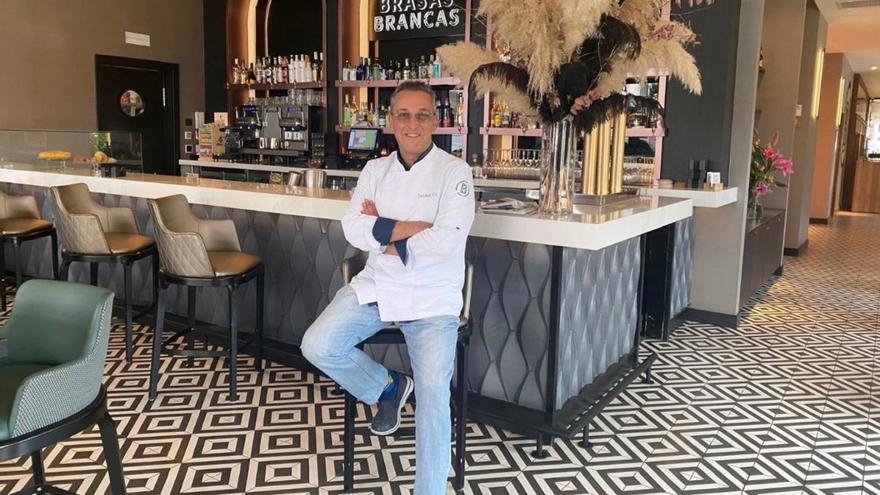 Jaime Uz, ayer, en el restaurante Brasas Brancas, del hotel Mercure Lugo Centro. | LNE