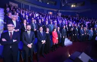 Más de 600 personas arropan a los premiados en el Edificio Fontán