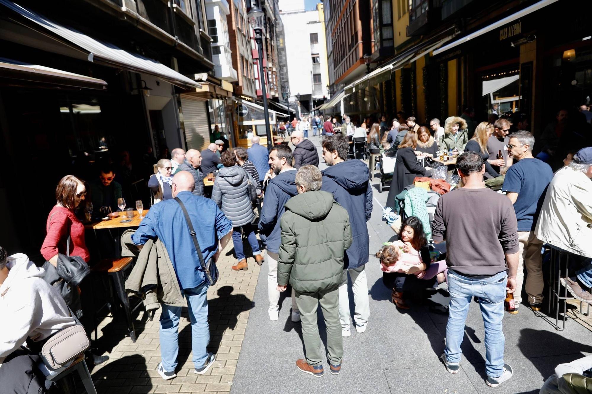 La despedida de la Semana Santa en Gijón, en imágenes