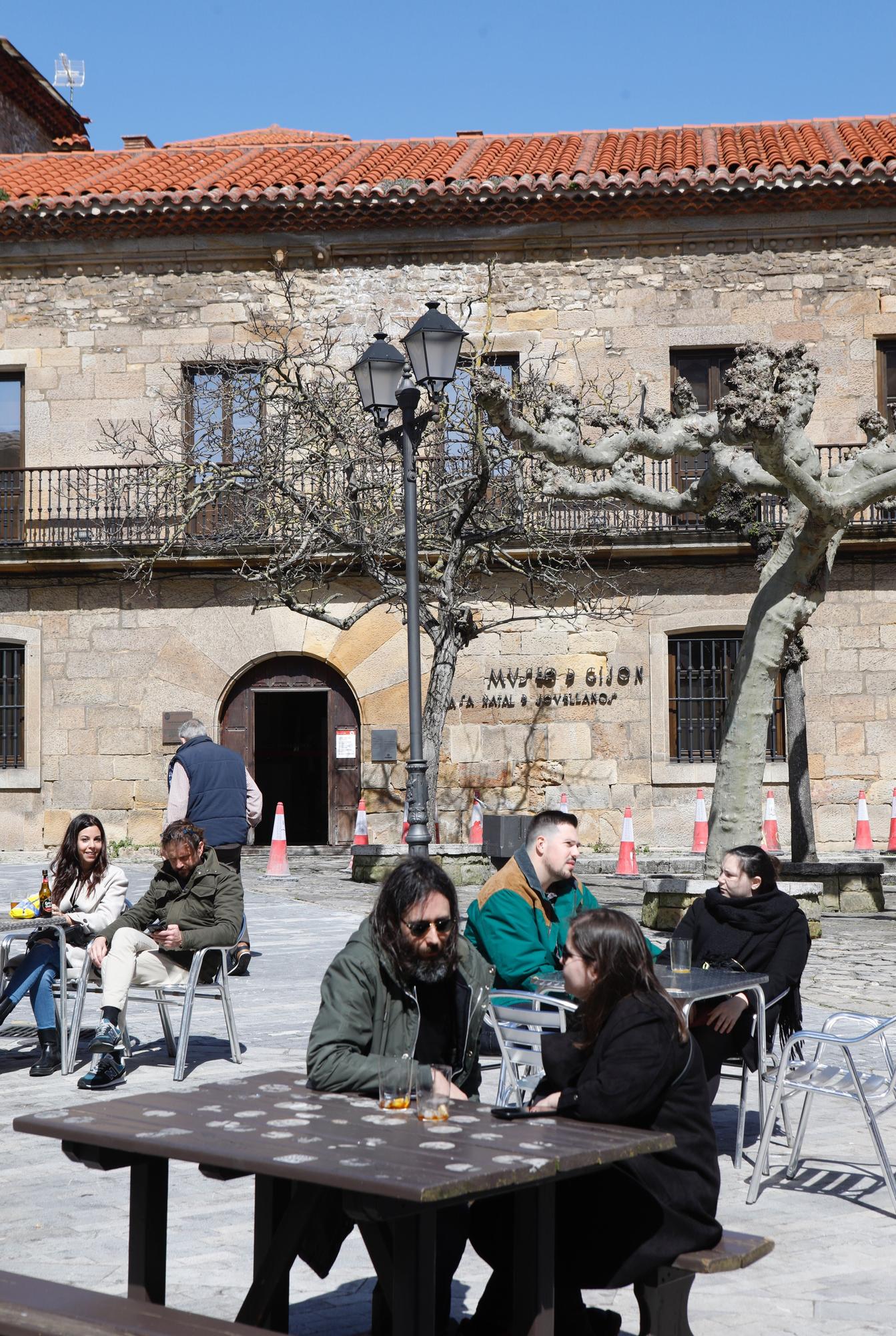 La Semana Santa llena los merenderos gijoneses