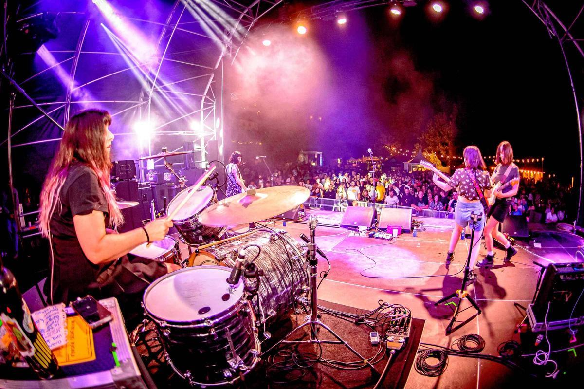 En imágenes: El Prestoso Fest triunfa en Cangas del Narcea