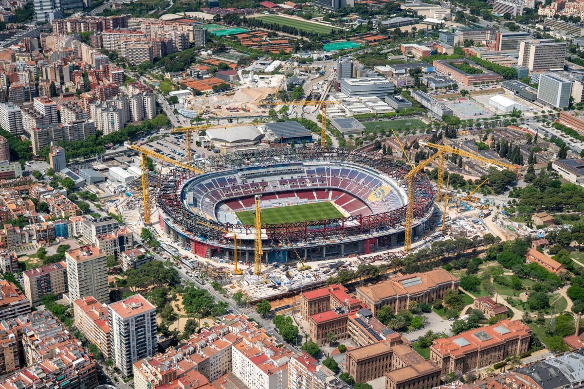 Les obres del Camp Nou es mantenen en 24 hores al dia fins al 2 d’agost