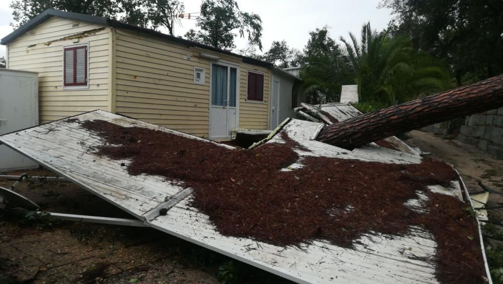 Un tornado destrossa un càmping a Gualba