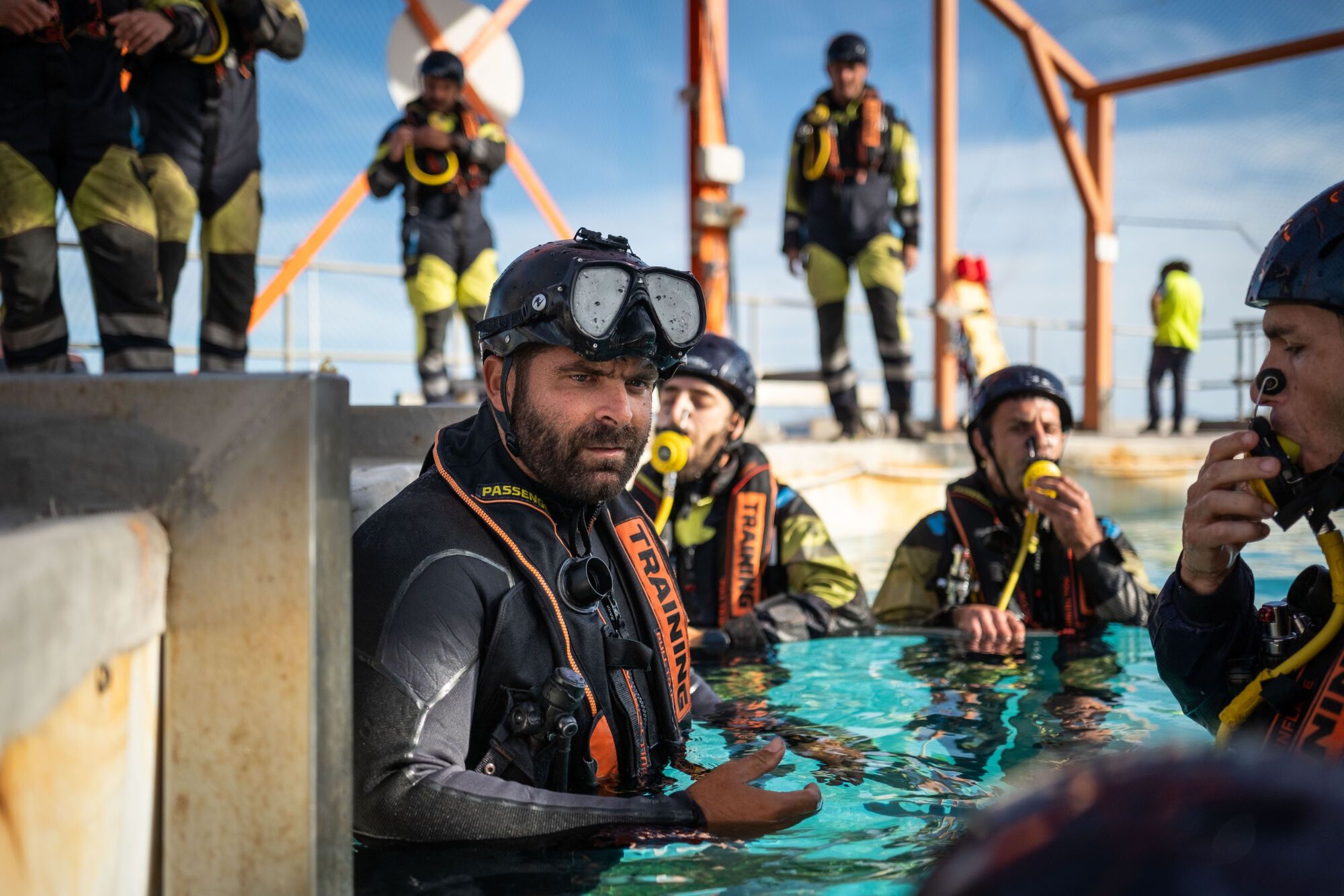 Curso de formación del EIRIF en amerizajes de helicópteros