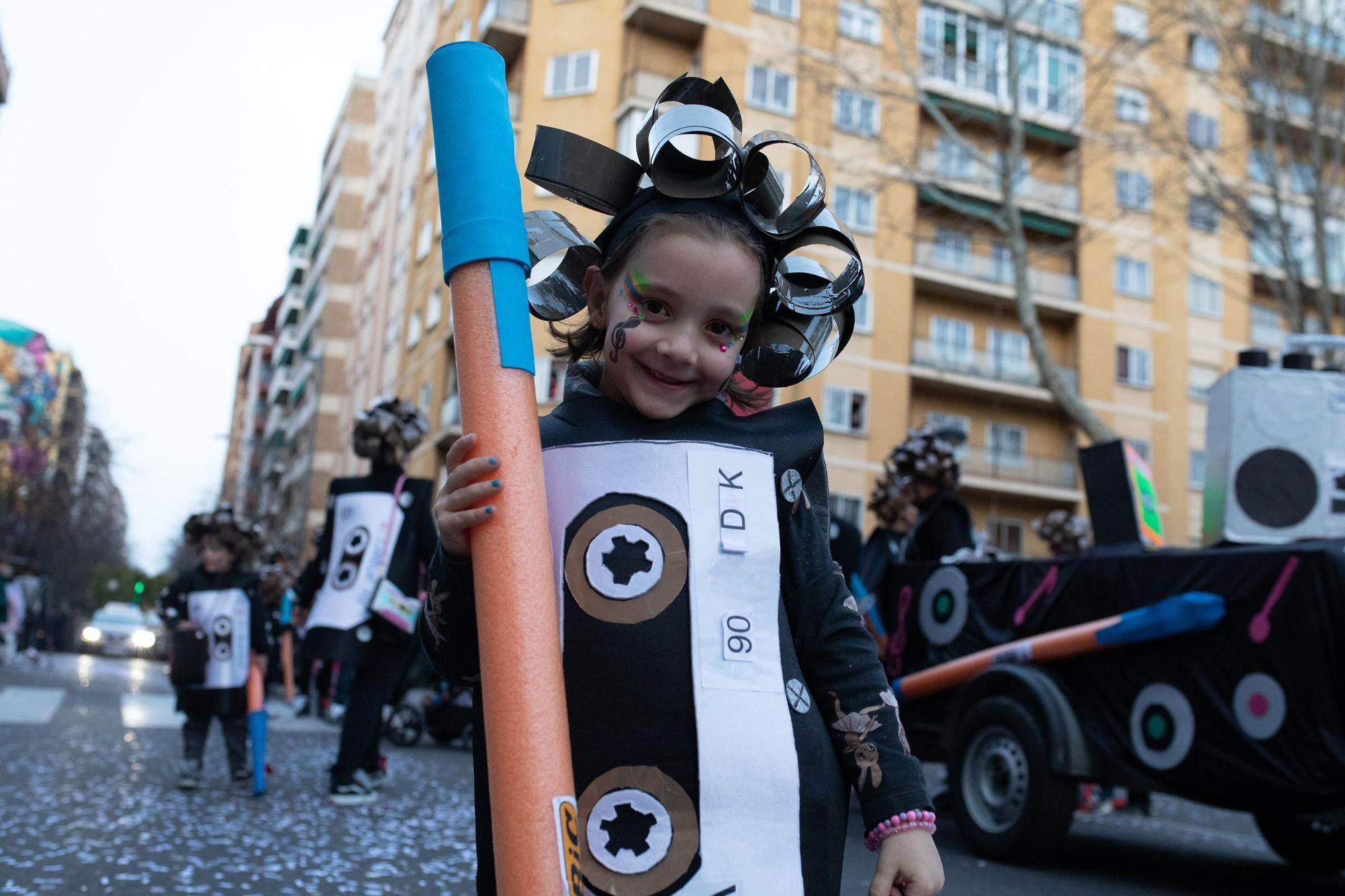 GALERÍA | Zamora se llena de color en el desfile de Carnaval