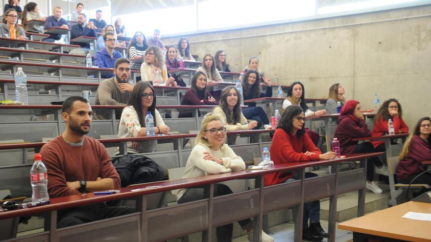 Examen del MIR en el campus de Espinardo