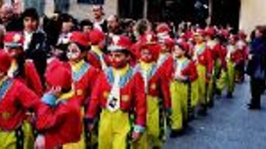 Carnaval bajo la nieve y la lluvia