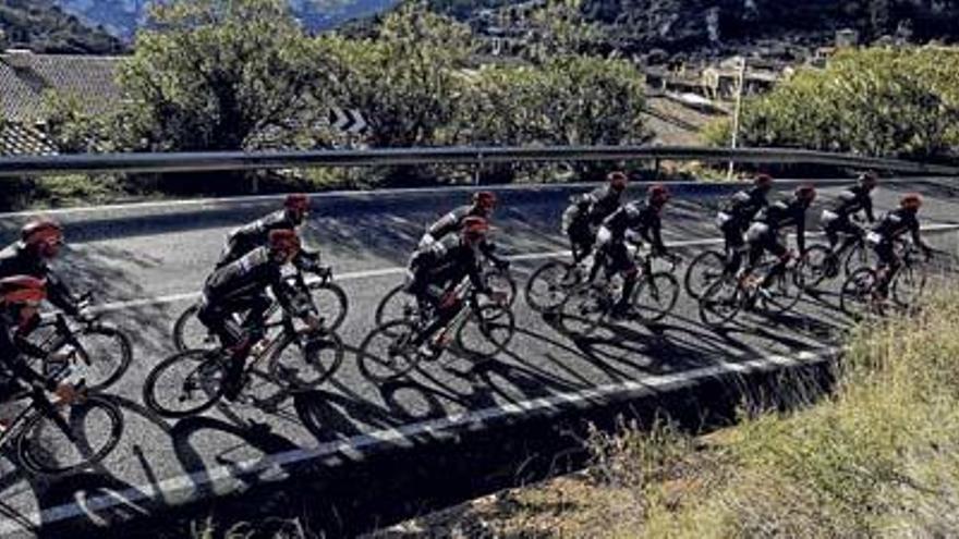 Hat auch schon „brenzlige Situationen erlebt&quot;: das Team Bora-Argon 18 Mitte Januar in der Tramuntana.