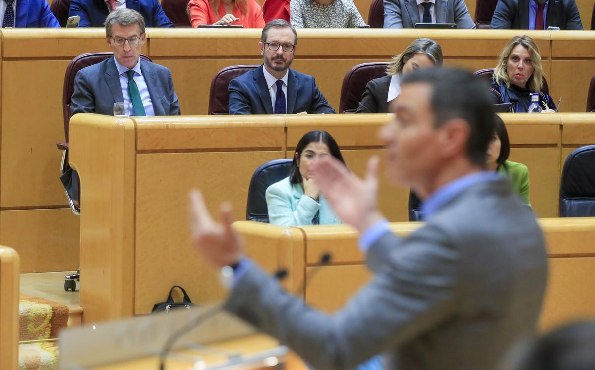 Sánchez y Feijóo vuelven esta tarde a enfrentarse en el pleno del Senado