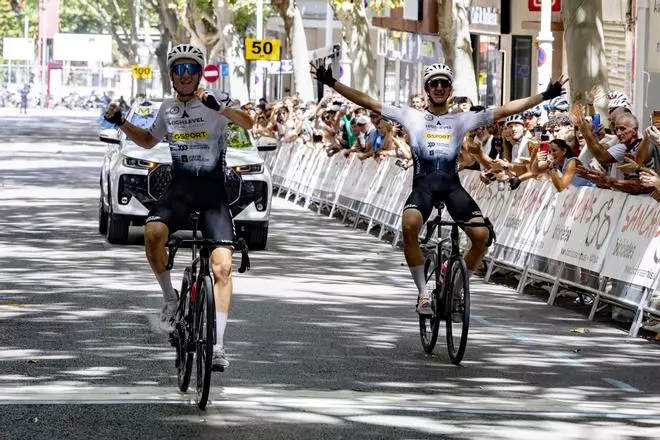 Todas las imágenes de la 37ª edición de la vuelta ciclista de la Fira de Xàtiva