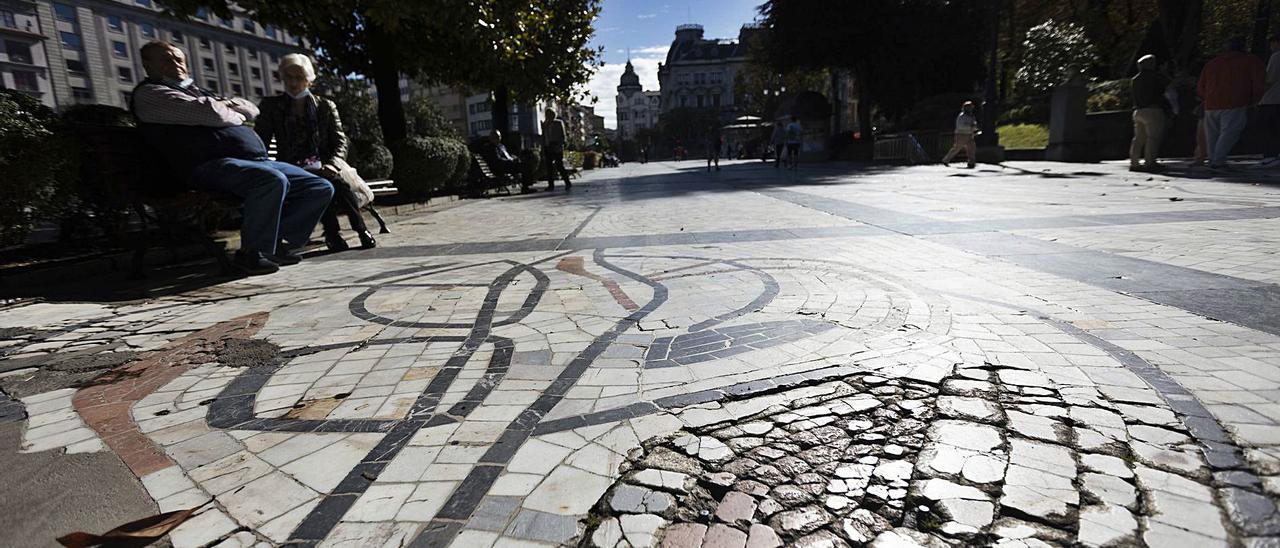 El mosaico del paseo de los Álamos. | Miki López