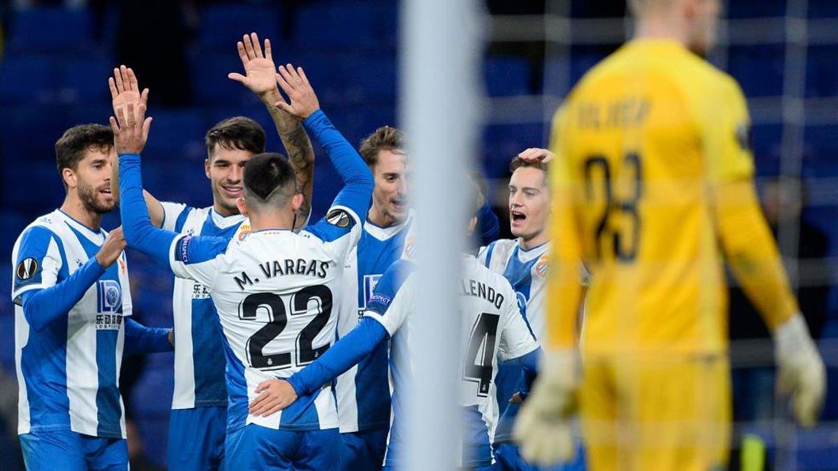 El Espanyol estudia ampliar la plantilla en enero