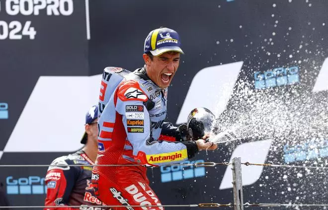 En imágenes | Así se ha vivido una espectacular jornada de domingo en Motorland