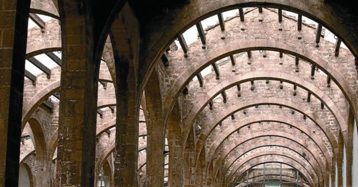 Los arcos de la nave central. Los arcos de la nave central.