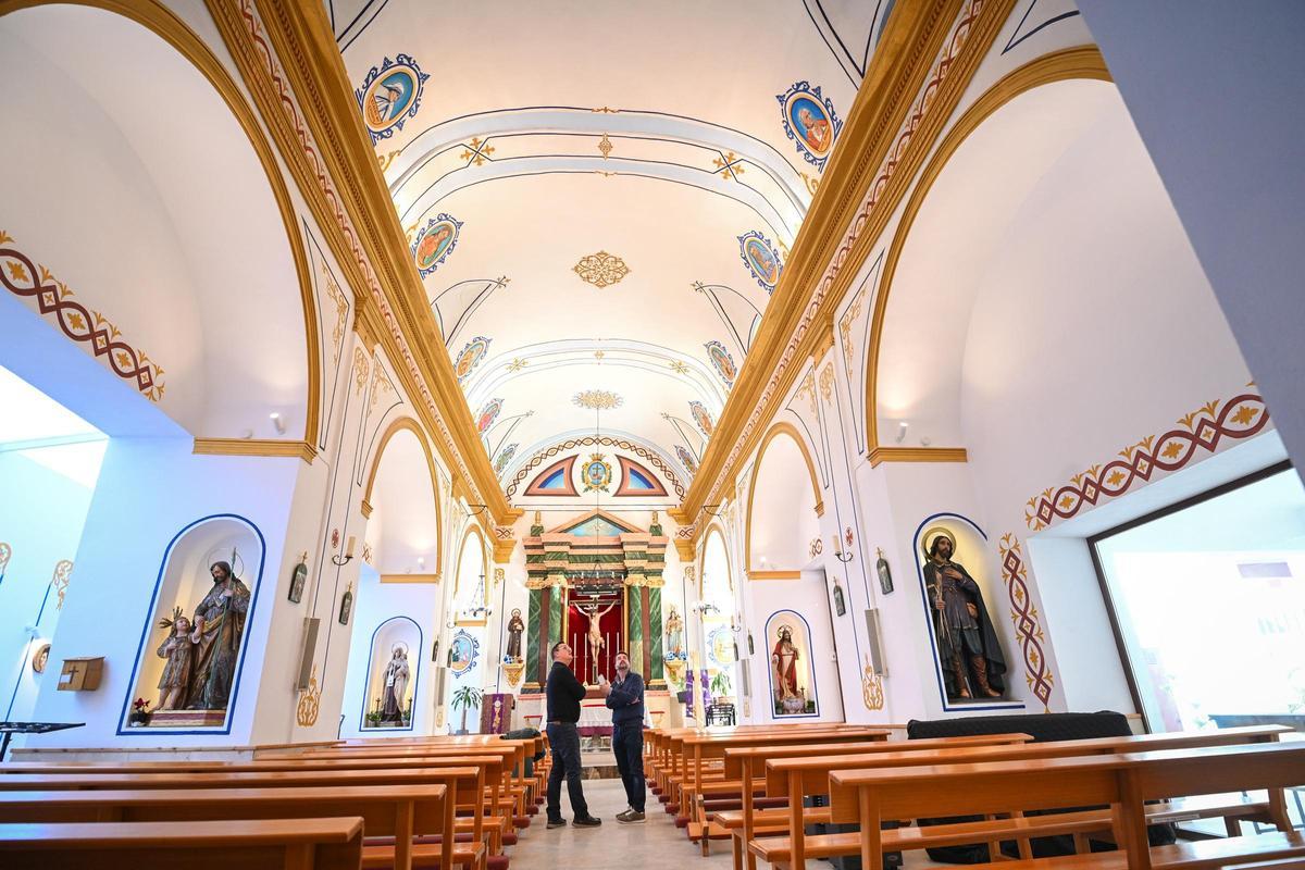 El sacerdote de Crevillent que pintó los frescos de la iglesia de La Marina en Elche