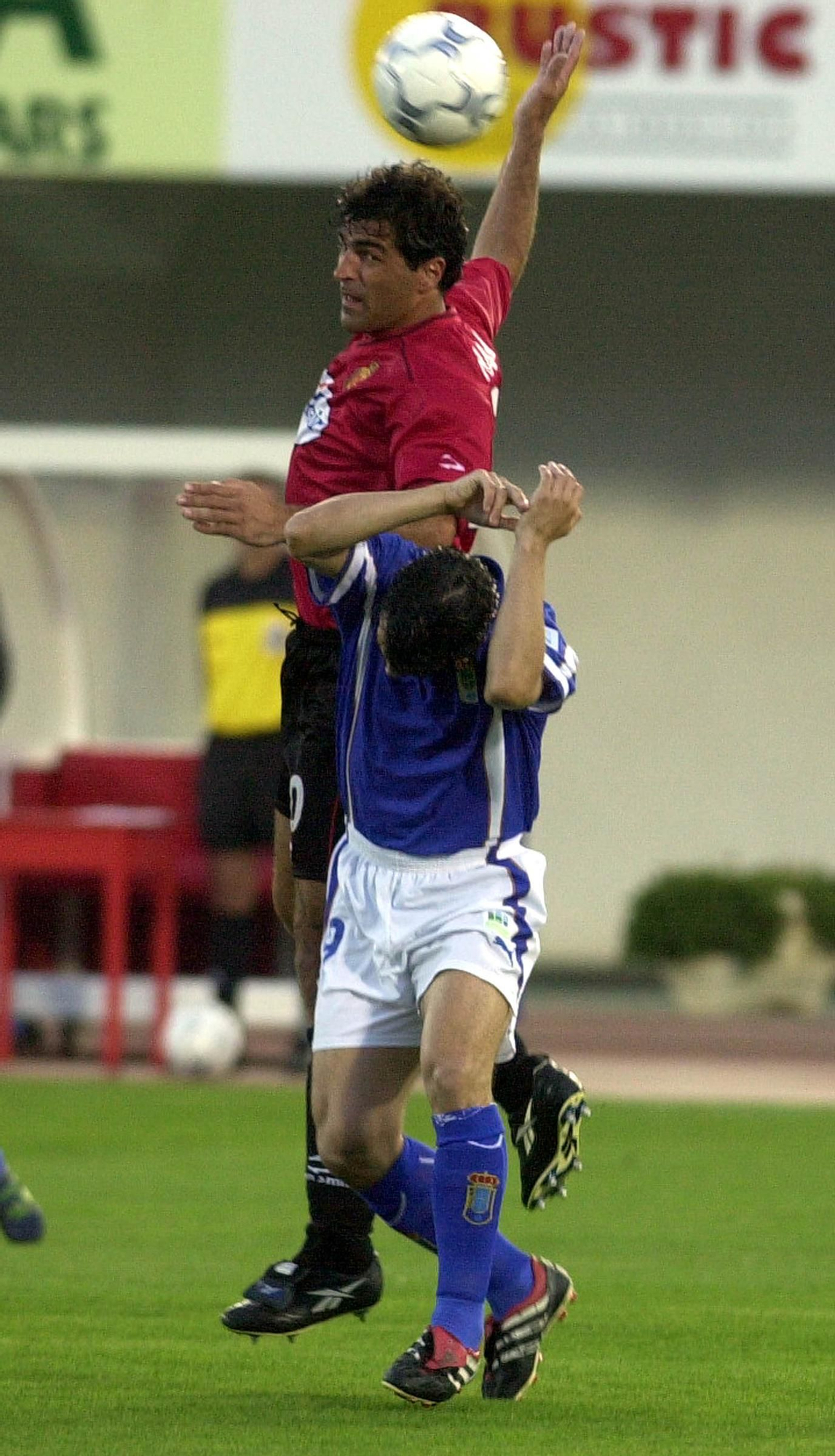 En imágenes: Se cumplen 24 años del descenso del Oviedo a Segunda en Mallorca