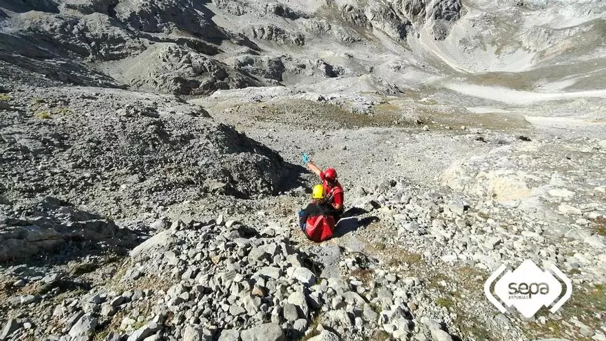 Muere un montañero al despeñarse en el pico Torrecerredo en el parque nacional de los Picos de Europa