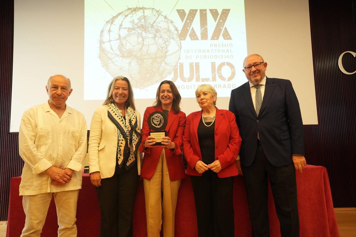 Córdoba. Entrega del premio Julio Anguita Parrado a la periodista Catalina Gómez.