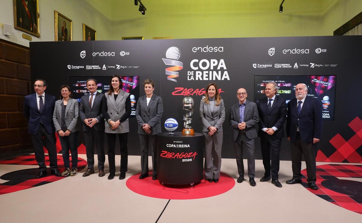 Las autoridades presentes en el acto del sorteo de la Copa de la Reina