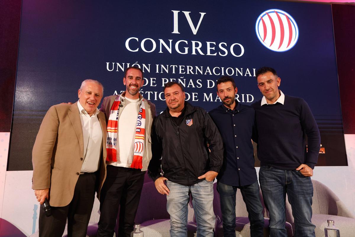 Hotel Mezquita Center. Conferencia y photocall Congreso Internacional de Peñas Atlético de Madrid.