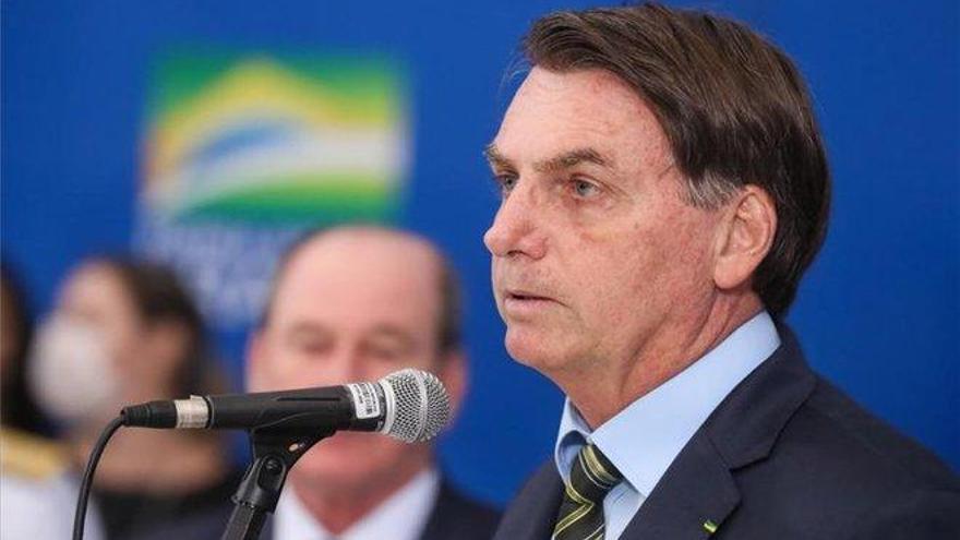 Coronavirus: Twitter elimina vídeos de Bolsonaro por incumplir las normas contra el virus