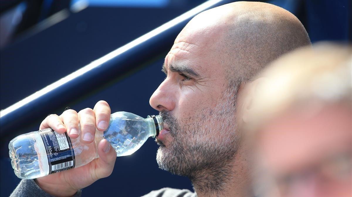 aguasch47827402 manchester city s spanish manager pep guardiola looks on dur190420152052