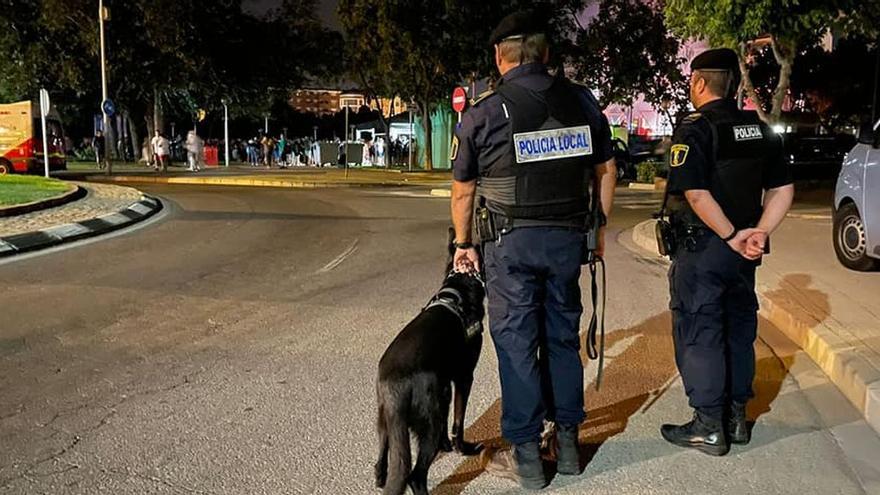 La Unidad Canina de la Policía Local de Vila-real participa activamente en los controles de alcoholemia y drogas.