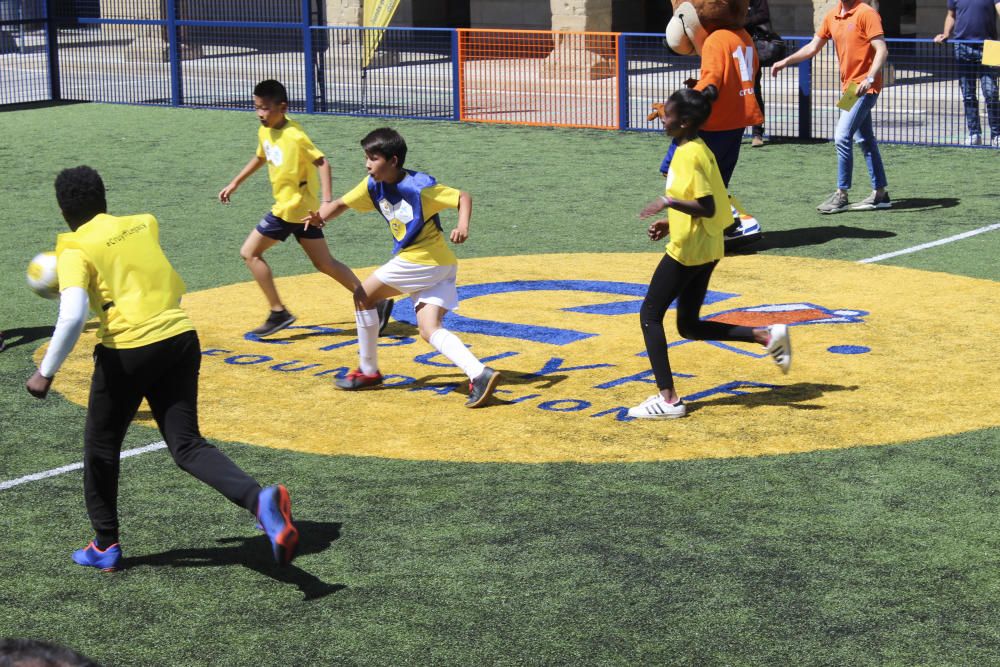 Diferents moments de la inauguració del Cruyff Cou