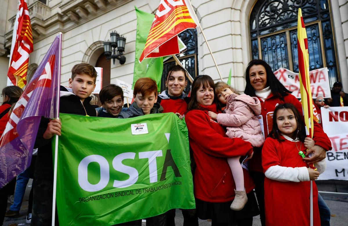 Protesta de los trabajadores de Airtex por su traslado a Rumanía