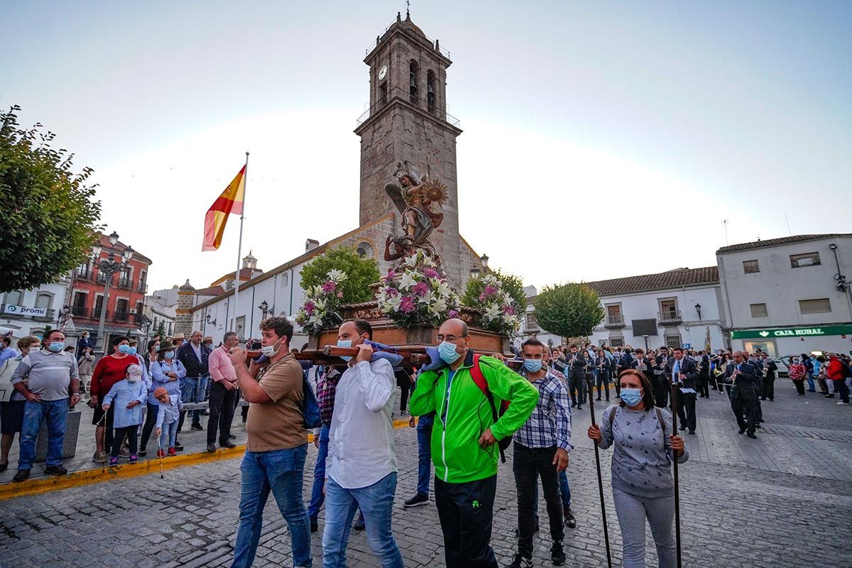 Villanueva de Córdoba acompaña a la Virgen de Luna a La Jara