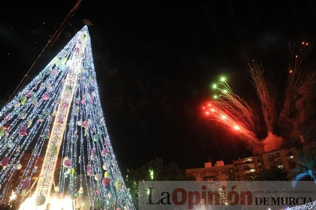 Encendido del Gran Árbol de Navidad de la Plaza Circular de Murcia