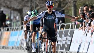 Pidcock vence en Torredelcampo y Sivakov asalta el liderato de la Vuelta Ciclista a Andalucía