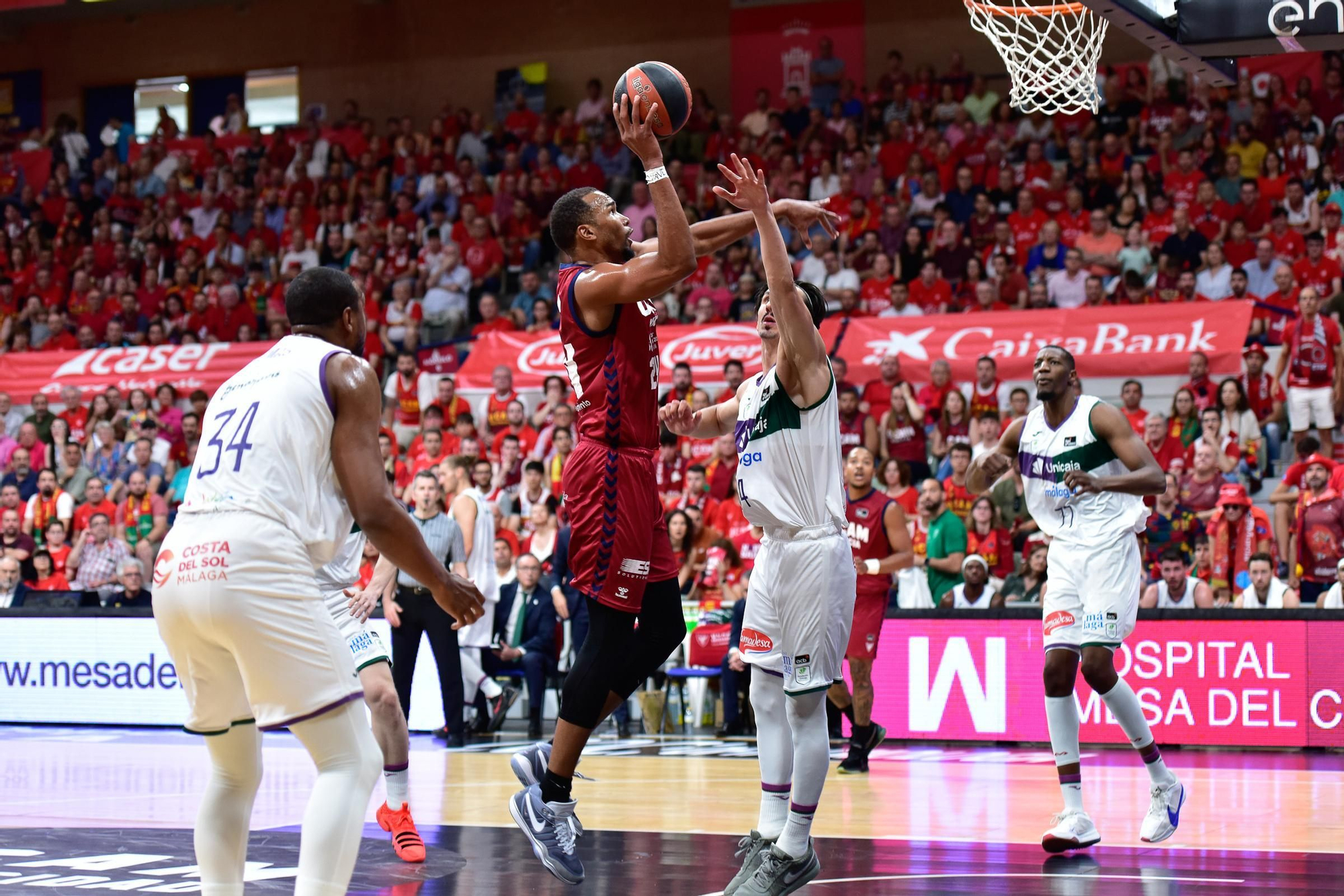 Fotos del tercer partido de semifinales de la Liga Endesa: UCAM Murcia - Unicaja