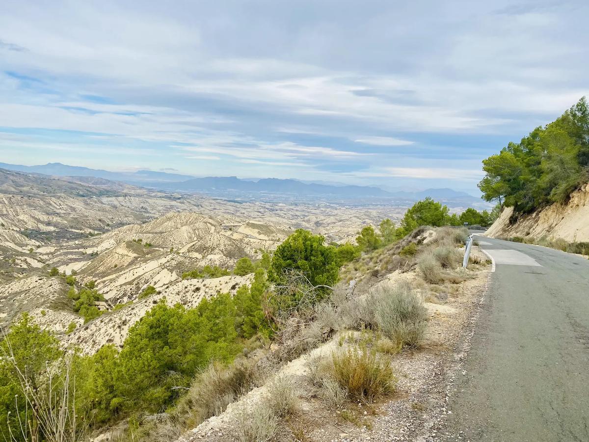 Imagen de la ruta entre el Puerto Cabezo de la Plata y El Garruchal