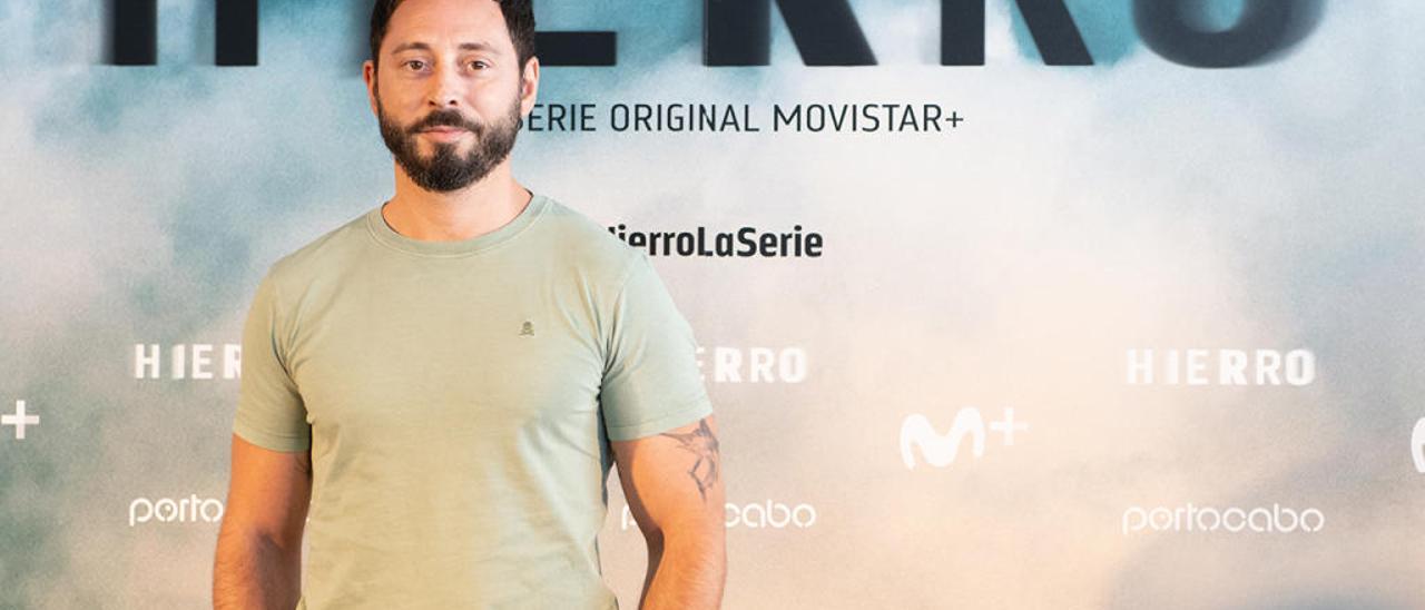 Matías Varela, en el photocall de Hierro // Jaime Olmedo