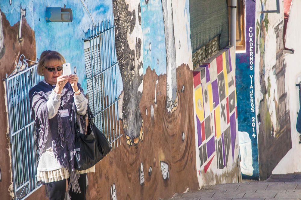 La cita se completó con una jornada gastronómica tras finalizar el recorrido por el museo al aire libre