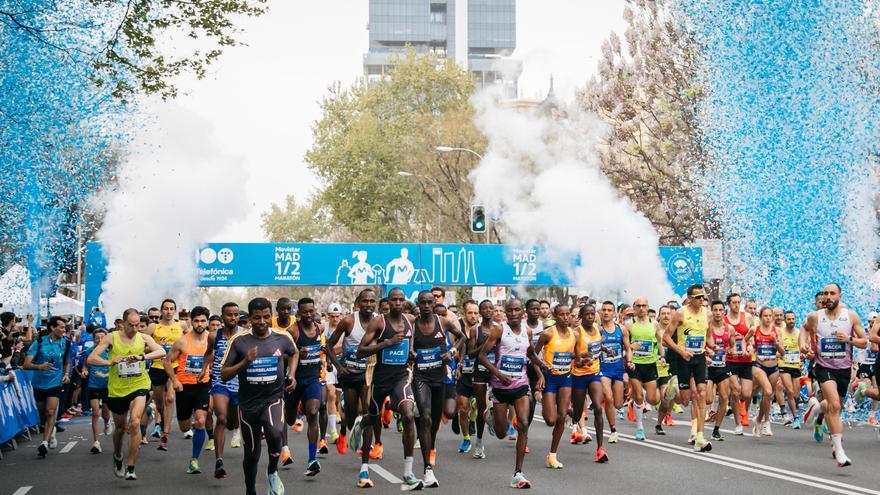 Así se ha vivido el inicio de la Movistar Madrid Media Maratón con 23.000 corredores