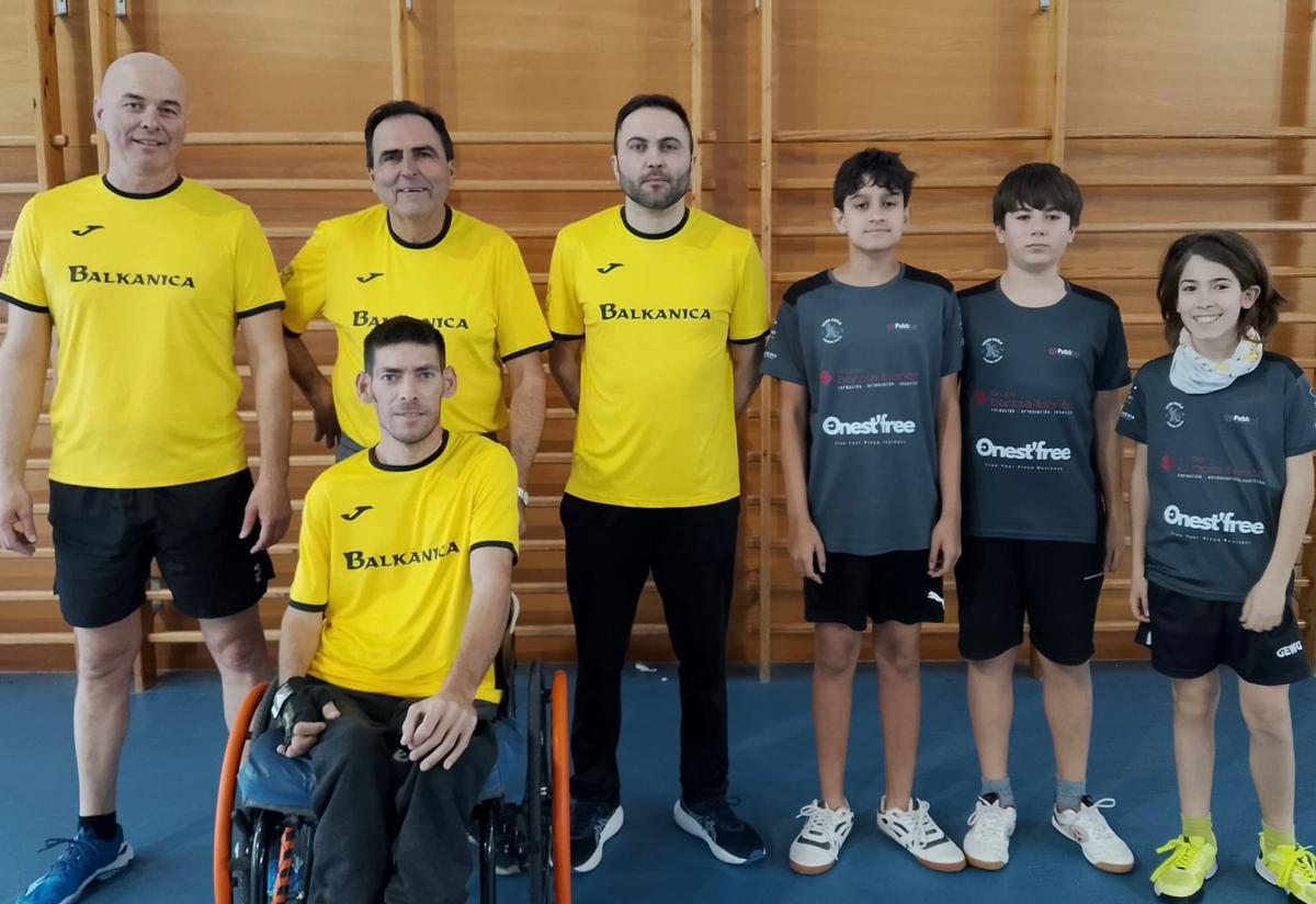 El Corriol Oliva de 2ª Autonomica, a la derecha